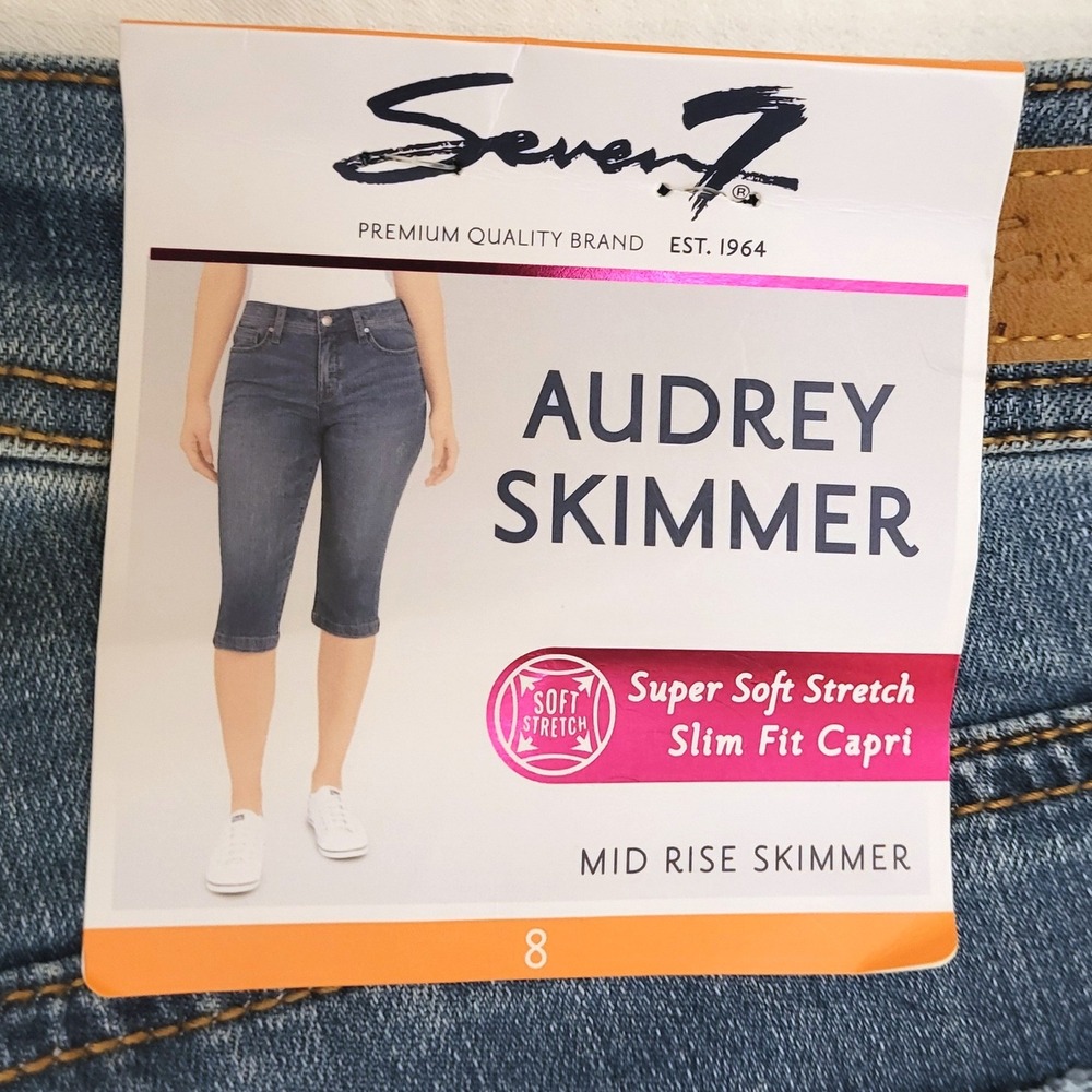 NWT Seven7 Audrey Skimmer Mid Rise Slim Fit Super Soft Stretch Capri Jeans 8